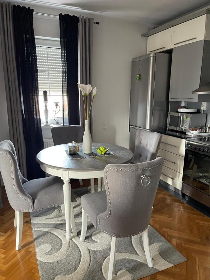 Lea-Lux Apartment Čačak المظهر الخارجي الصورة