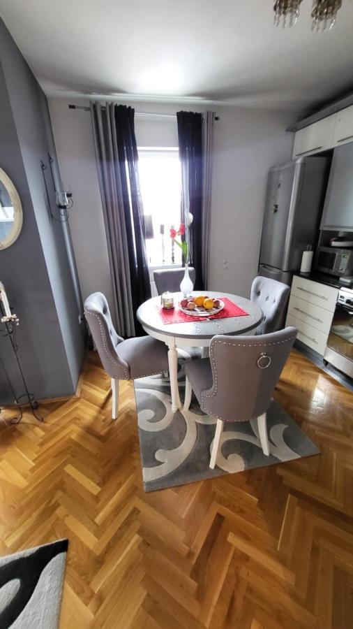 Lea-Lux Apartment Čačak المظهر الخارجي الصورة